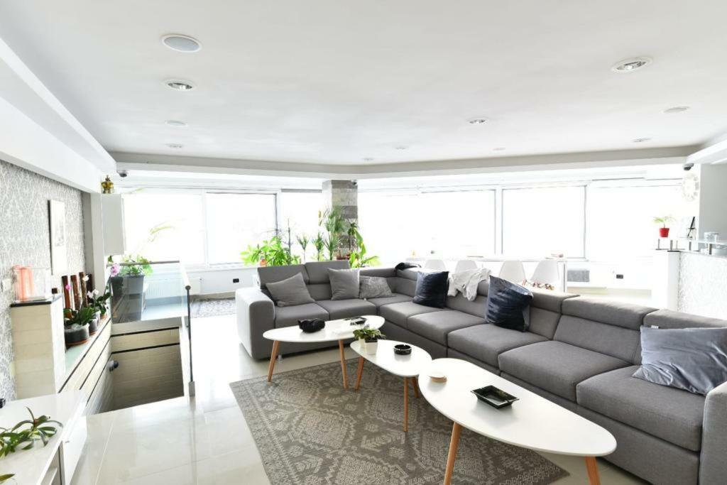 Апартаменты Ozana Apartament Констанца Экстерьер фото